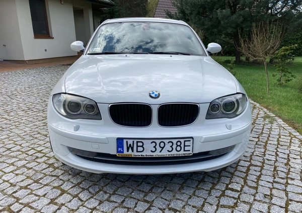 BMW Seria 1 cena 17000 przebieg: 218000, rok produkcji 2008 z Ostrołęka małe 92